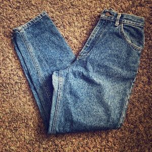 Vintage High Waisted Lee Jeans